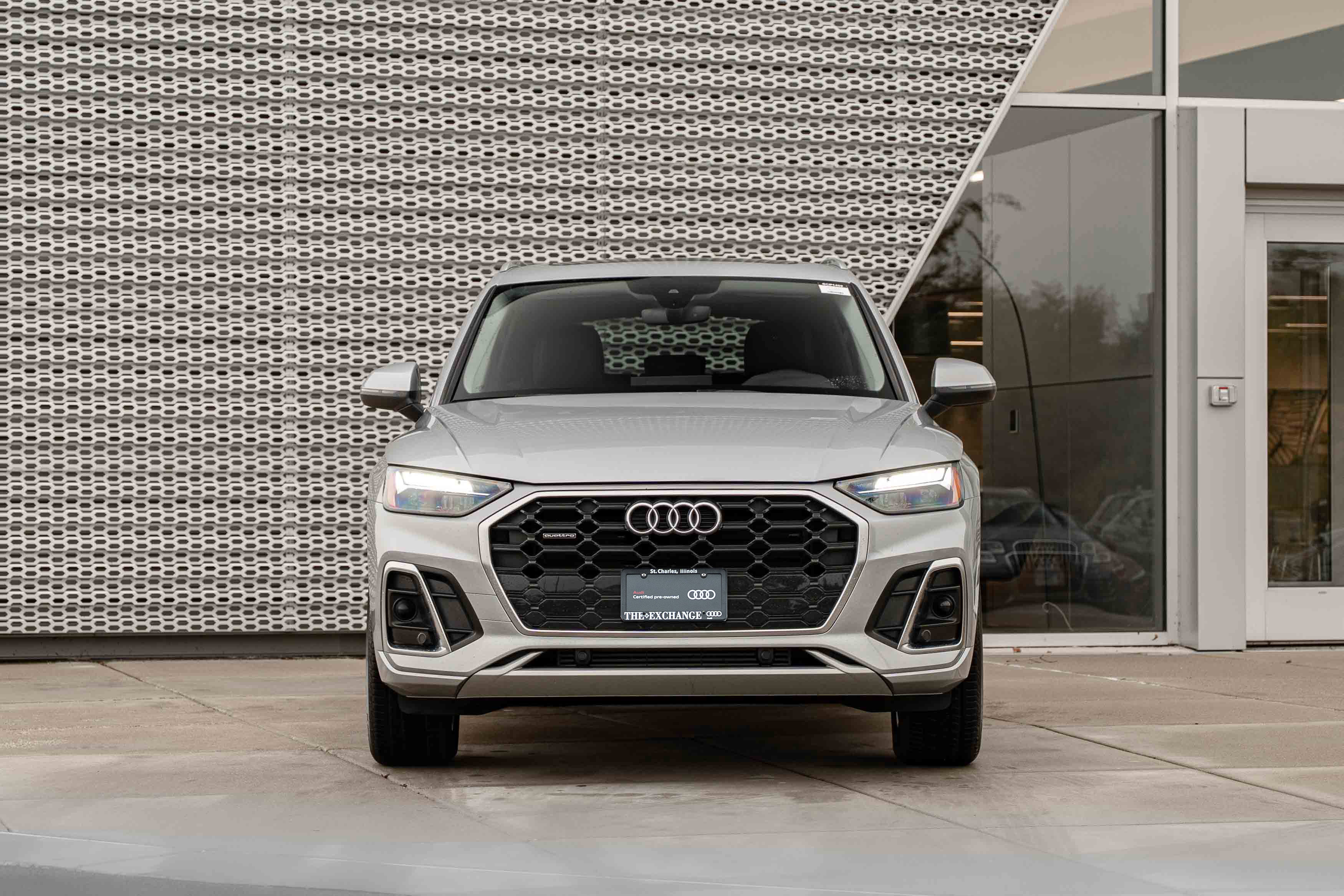 Certified 2024 Audi Q5 2.0T Premium w/ Convenience Package AWD/4WD image 32