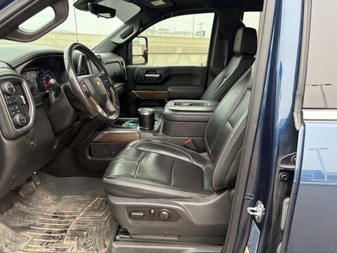 Used 2021 Chevrolet Silverado 3500 High Country w/ Z71 Off-Road Package image 7