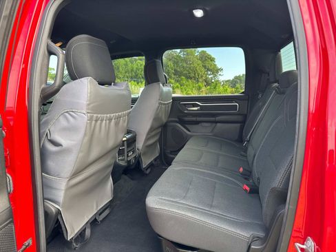Used 2019 RAM 1500 Big Horn AWD/4WD image 16