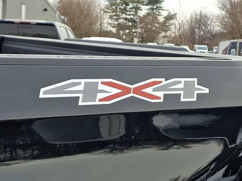 Used 2025 Chevrolet Silverado 1500 LT image 31