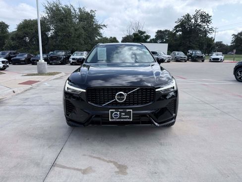 Certified 2024 Volvo XC60 T8 Plus AWD/4WD image 9