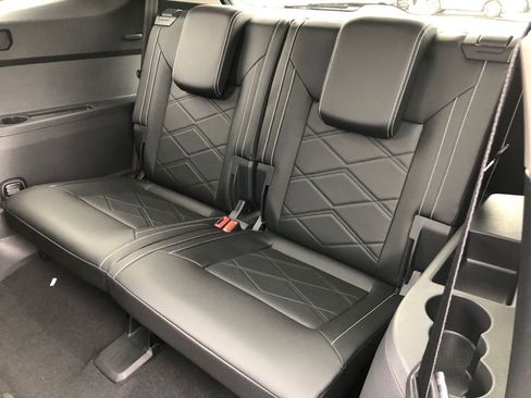 New 2026 Volkswagen Atlas SE image 36