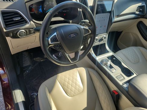 Used 2024 Ford Edge Titanium AWD/4WD image 15