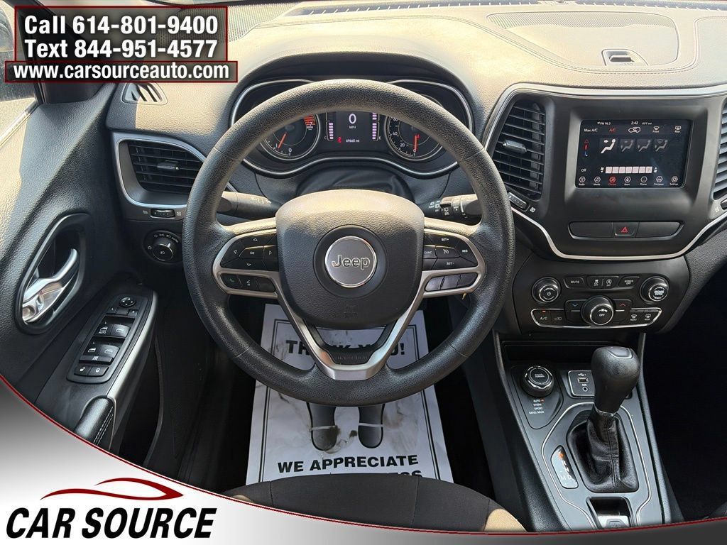 Used 2019 Jeep Cherokee Latitude w/ Popular Appearance Group AWD/4WD image 11