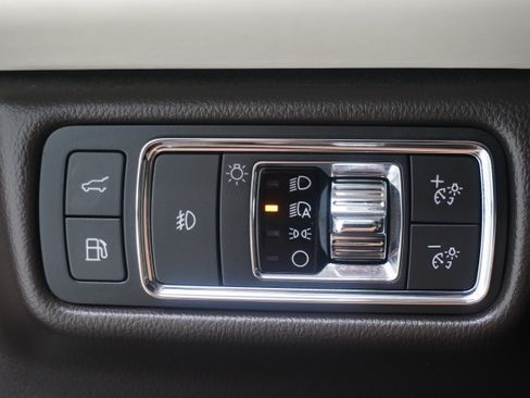 Used 2020 Lincoln Aviator Black Label Grand Touring w/ Class IV Trailer Tow Package AWD/4WD image 30