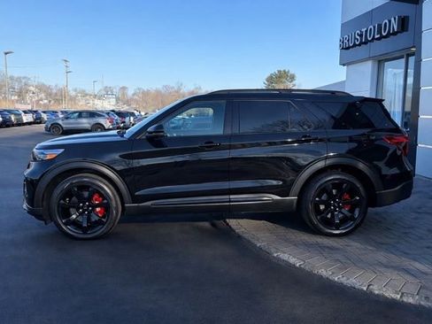 Used 2022 Ford Explorer ST w/ Equipment Group 401A image 7