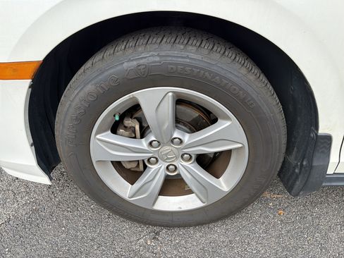 Used 2019 Honda Odyssey EX-L image 8