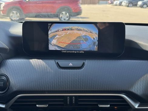 Used 2025 MAZDA CX-90 3.3 Turbo w/ Select Package image 4