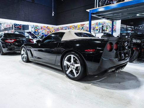 Used 2008 Chevrolet Corvette Convertible w/ Preferred Equipment Group RWD image 4
