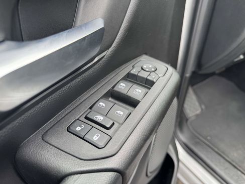 Certified 2025 RAM 1500 Tradesman w/ Night Edition AWD/4WD image 18