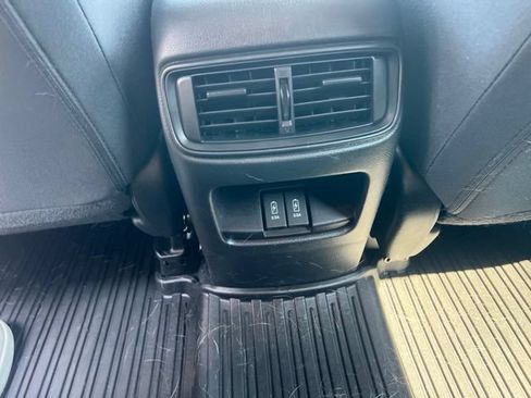 Used 2018 Honda CR-V EX image 18