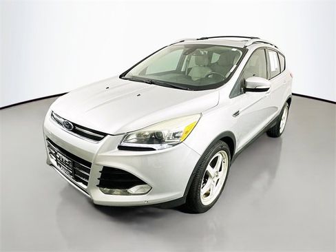 Used 2014 Ford Escape Titanium w/ Equipment Group 401A image 3