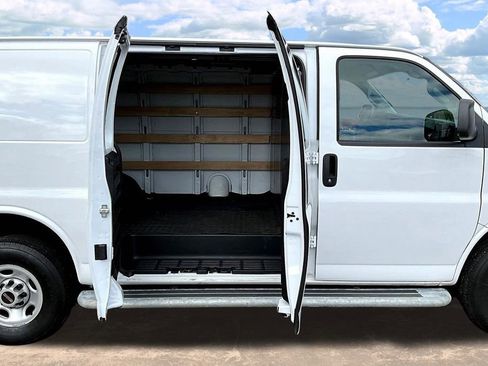 Used 2024 GMC Savana 2500 Work Van w/ Driver Convenience Package image 30