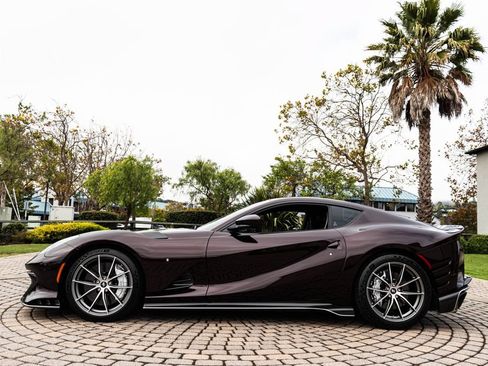 Certified 2023 Ferrari 812 Competizione RWD image 9