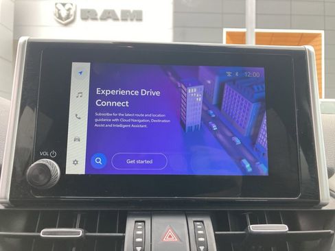 Used 2024 Toyota RAV4 XLE Premium image 15