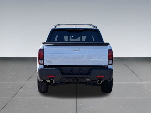 Used 2025 Honda Ridgeline Black Edition image 4