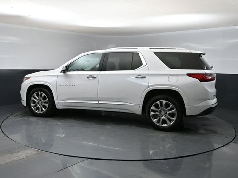 Used 2021 Chevrolet Traverse Premier w/ LPO, Floor Liner Package AWD/4WD image 5