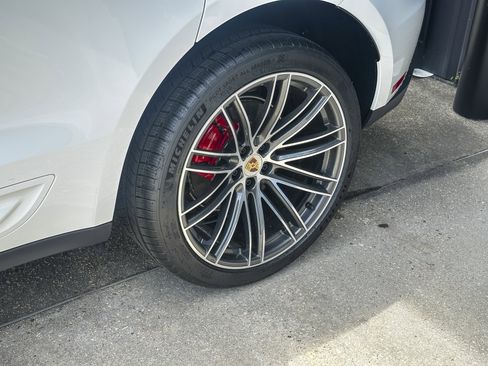 New 2026 Porsche Macan S AWD/4WD image 12