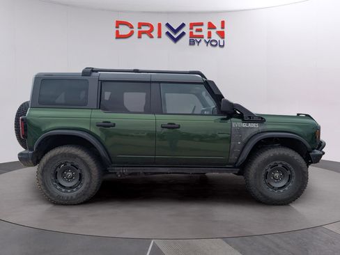 Used 2024 Ford Bronco Everglades image 6