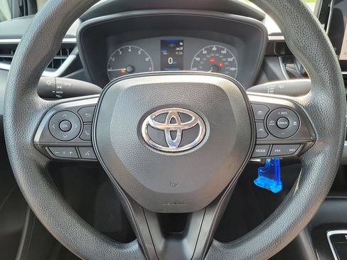 Used 2024 Toyota Corolla LE FWD image 12