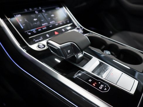 New 2026 Audi Q8 Premium Plus image 23