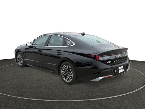 Certified 2024 Hyundai Sonata Limited image 3