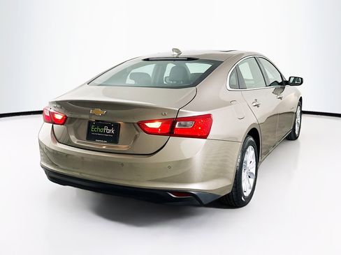 Used 2024 Chevrolet Malibu LT image 9