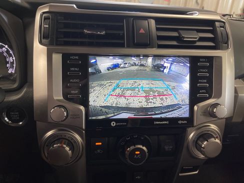 Certified 2021 Toyota 4Runner SR5 Premium w/ Moonroof Package AWD/4WD image 24