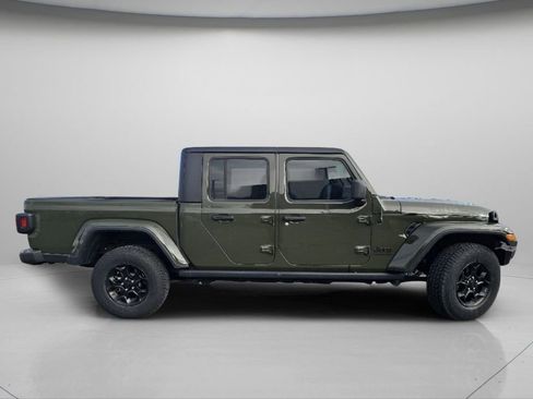 Used 2023 Jeep Gladiator Sport AWD/4WD image 23