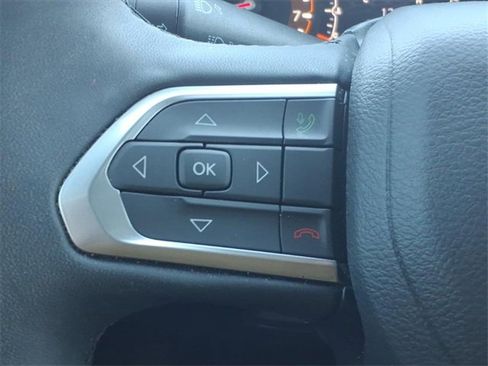 Used 2024 Jeep Compass Limited image 24