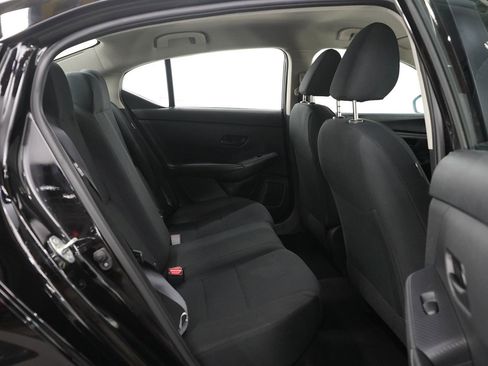 Used 2024 Nissan Sentra S image 12