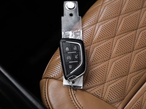Used 2023 Cadillac Escalade Premium Luxury AWD/4WD image 67