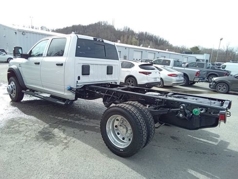 New 2026 RAM 5500 Tradesman AWD/4WD image 6