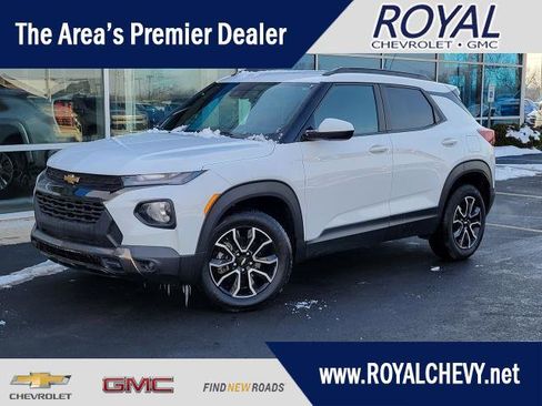 Used 2023 Chevrolet TrailBlazer ACTIV image 1