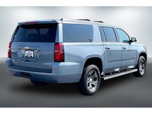Used 2016 Chevrolet Suburban LT AWD/4WD image 6