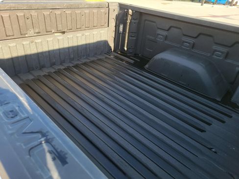 Used 2024 GMC Sierra 1500 AT4 w/ AT4 Premium Package AWD/4WD image 7
