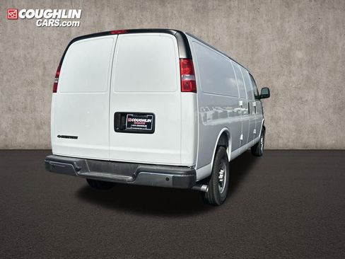New 2025 Chevrolet Express 3500 Extended w/ Driver Convenience Package image 10