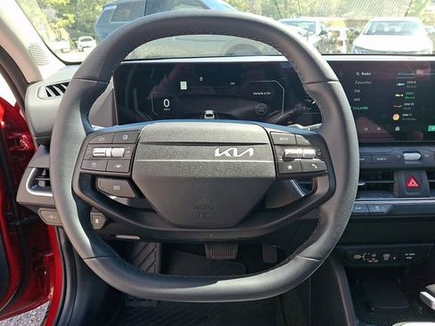 Certified 2025 Kia K4 EX image 21
