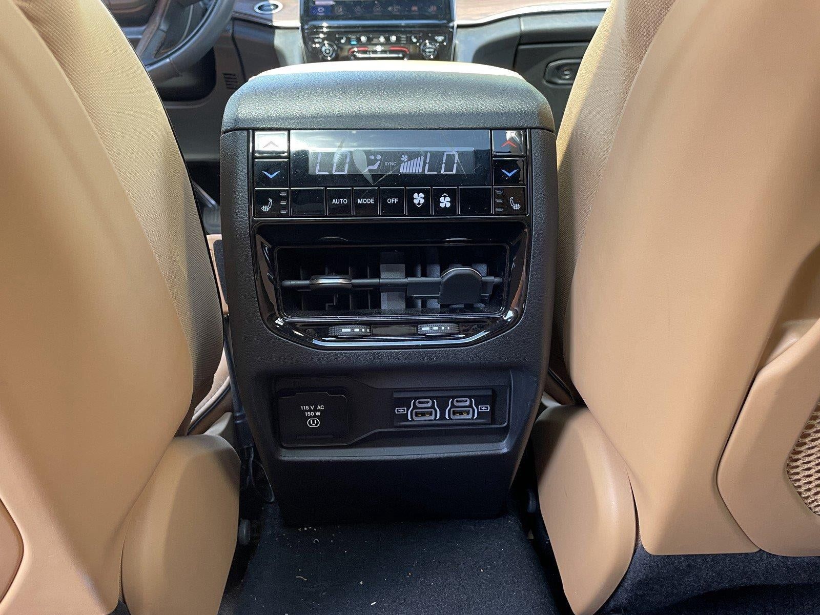 Used 2023 Jeep Grand Cherokee Summit w/ Adv Protech Group IV AWD/4WD image 48
