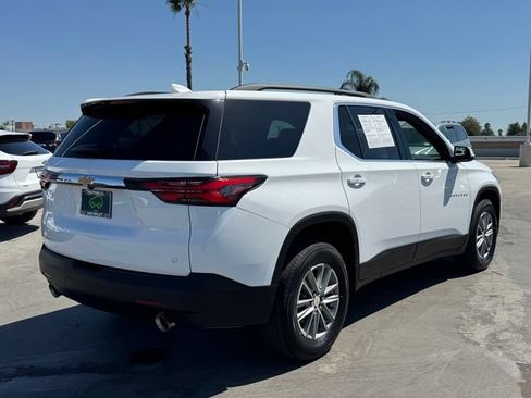 Certified 2023 Chevrolet Traverse LT FWD image 4