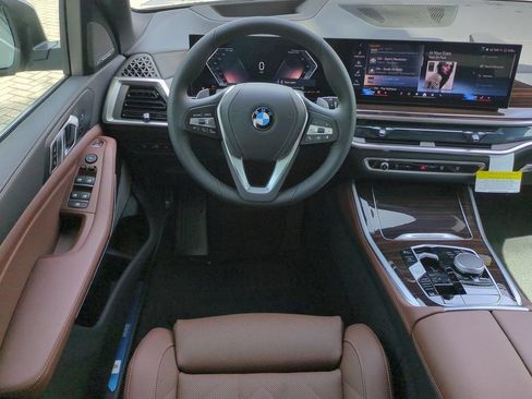 New 2026 BMW X5 xDrive40i w/ Premium Package AWD/4WD image 16