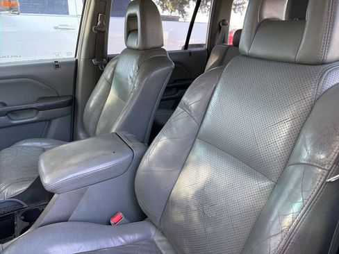 Used 2003 Honda Pilot EX image 19