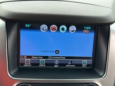 Used 2018 Chevrolet Tahoe LT RWD image 28