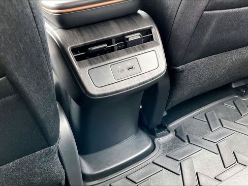 Certified 2023 Nissan Ariya FWD image 31