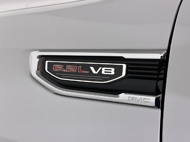 Used 2022 GMC Sierra 1500 SLT w/ SLT Premium Plus Package AWD/4WD image 33