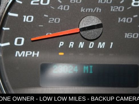Used 2019 Chevrolet Express 3500 w/ Driver Convenience Package RWD image 18