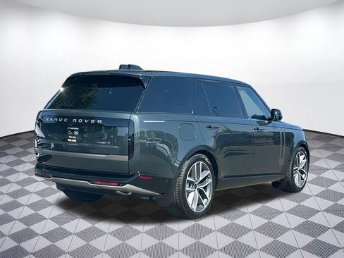 New 2026 Land Rover Range Rover Long Wheelbase SE AWD/4WD image 8