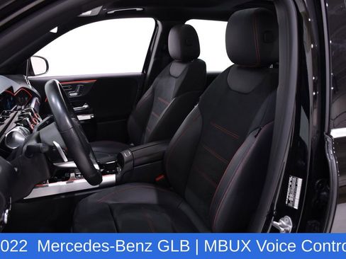 Used 2022 Mercedes-Benz GLB 35 AMG 4MATIC image 21