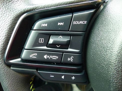 Used 2025 Subaru Outback Onyx Edition image 25