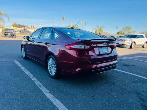Used 2014 Ford Fusion Energi Titanium w/ Driver Assist Package image 6